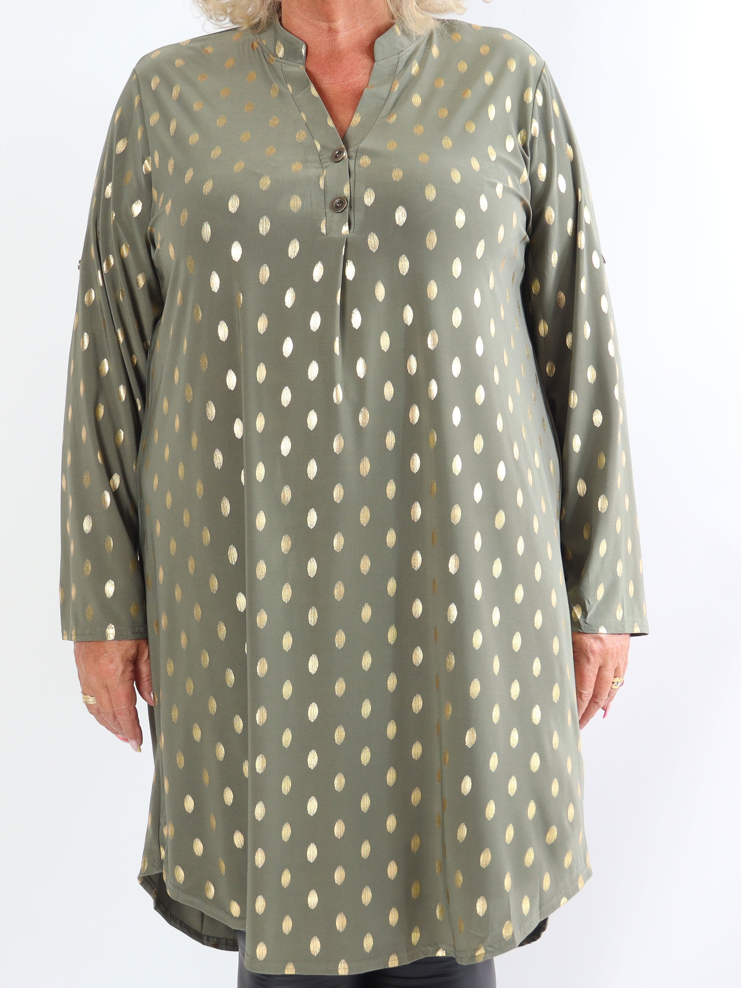 Ebba Gold Long - Elastisk plus size-klänning med guldprickar